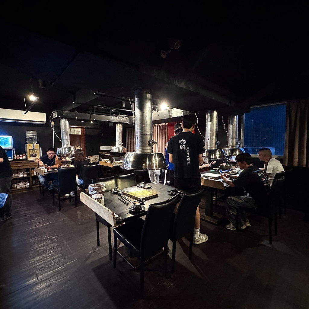 新莊迴龍燒烤火鍋吃到飽5.JPG