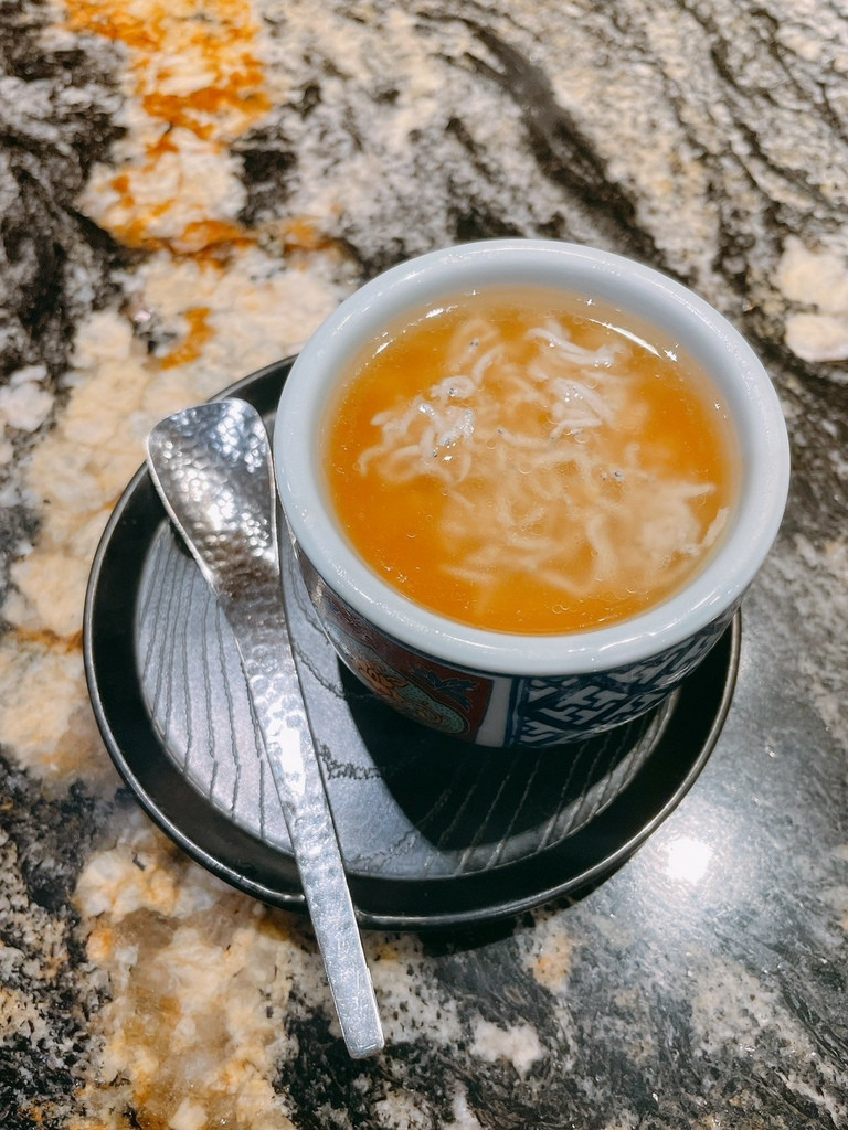 食記★魚貫鐵板燒｜台北中山區網路票選高CP值無菜單鐵板燒料理