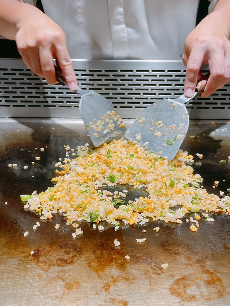 食記★魚貫鐵板燒｜台北中山區網路票選高CP值無菜單鐵板燒料理