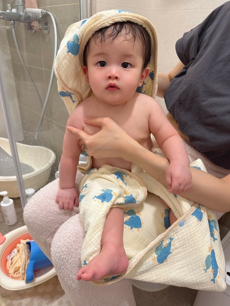 LINE_ALBUM_Doris.Ann 朵麗絲.安Chu-mi 啾米 圍裙式連帽浴巾_251110_56.jpg LINE_ALBUM_Doris.Ann 朵麗絲.安Chu-mi 啾米 圍裙式連帽浴巾_251110_56.jpg