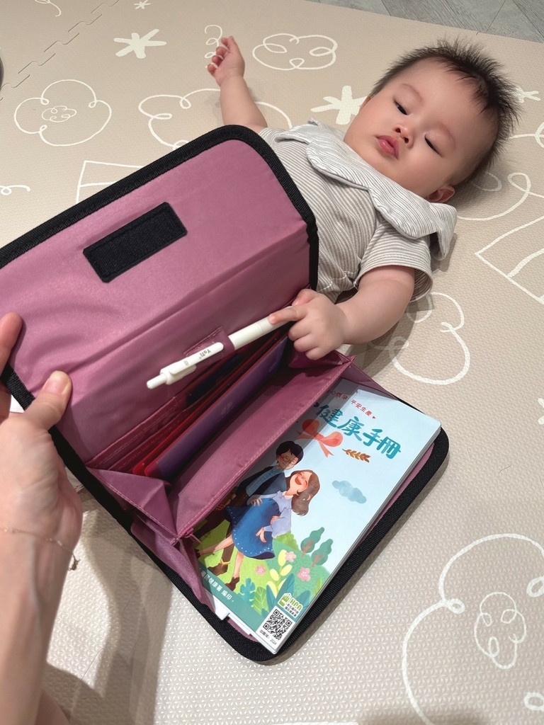 LINE_ALBUM_Hanna Hula 的母子手帳護照保護套_250630_11.jpg LINE_ALBUM_Hanna Hula 的母子手帳護照保護套_250630_11.jpg