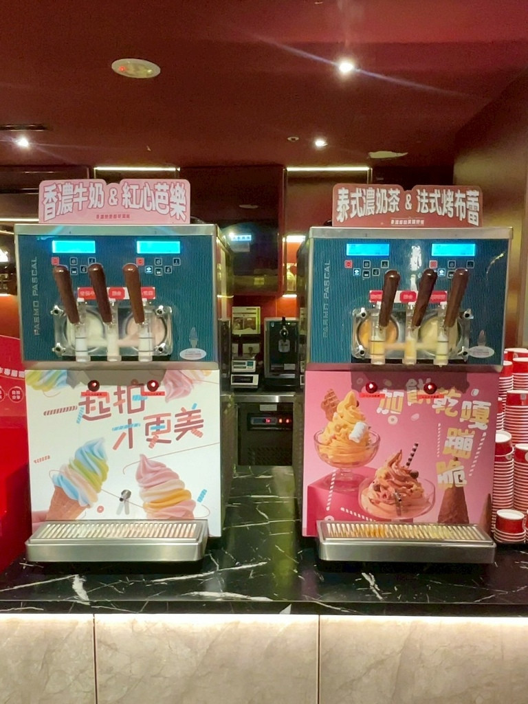 食記★向辣｜王品集團旗下和牛、海鮮吃到飽麻辣火鍋西門店，最低