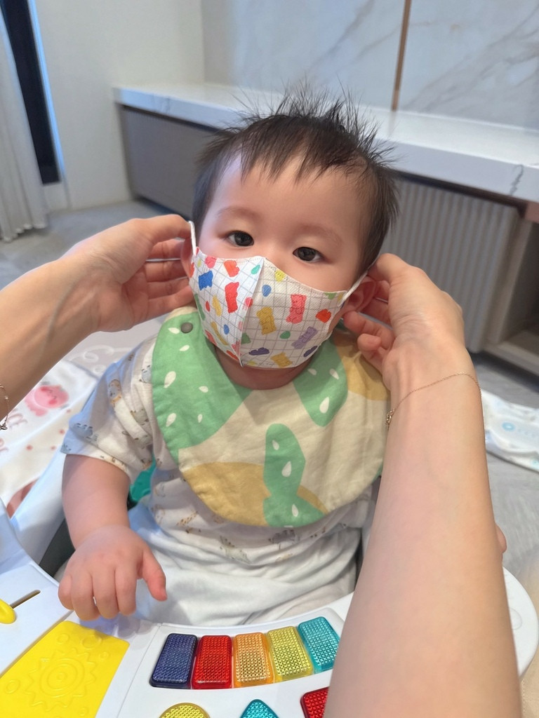 LINE_ALBUM_JunYu 郡昱口罩 3D立體口罩_251020_17.jpg