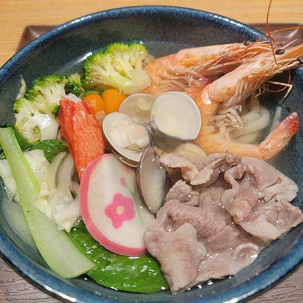【市政府美食】好吃日式家庭料理，定食、丼飯、咖哩、烏龍麵還有小菜味噌湯吃到飽!! - 花丸家｜日式定食 (20).jpg