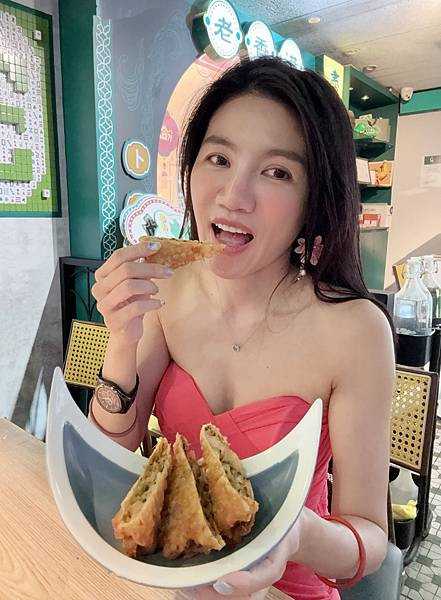 「台北火鍋」蛤?! Huh Pot 台北忠孝店，東區美食推薦