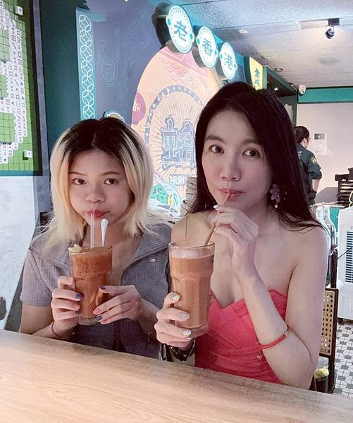 「台北火鍋」蛤?! Huh Pot 台北忠孝店，東區美食推薦