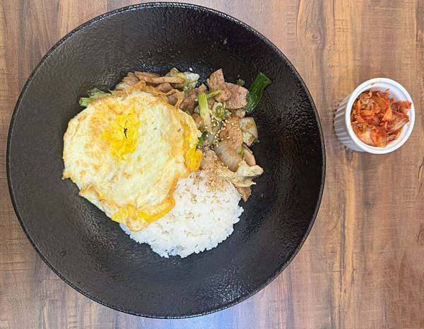 【韓式料理】訪雅間，韓國主廚煮的韓式料理，隱身在巷弄內的台北