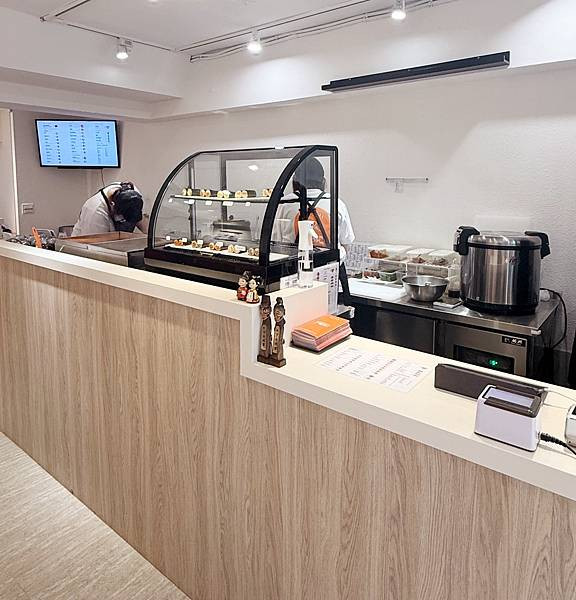 【韓式料理】訪雅間，韓國主廚煮的韓式料理，隱身在巷弄內的台北