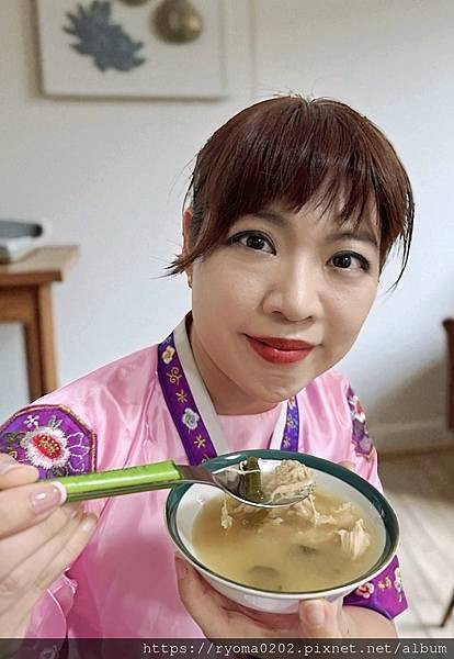 韓國人蔘雞湯也能外帶回家？！順伊奶奶雞湯 & 海苔試吃心得｜淡水美魔女驚呼：這才是人蔘雞該有的味道！