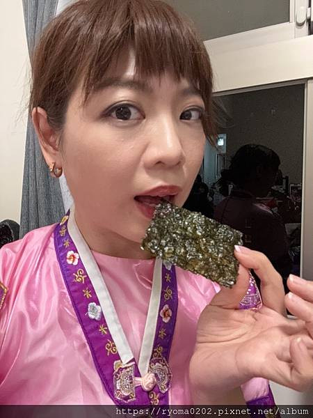 韓國人蔘雞湯也能外帶回家？！順伊奶奶雞湯 & 海苔試吃心得｜