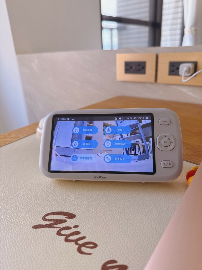 LINE_ALBUM_SpotCam —台灣品牌 × 在地雲端 ×智慧影像AI服務 × 真雲端錄影_251110_23.jpg LINE_ALBUM_SpotCam —台灣品牌 × 在地雲端 ×智慧影像AI服務 × 真雲端錄影_251110_23.jpg