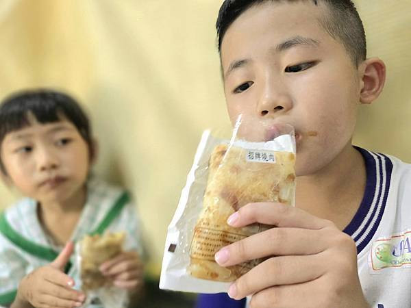 體驗｜快速早餐料理，懶人媽媽的優雅上菜術【双胞胎手工蛋餅捲ㄦ