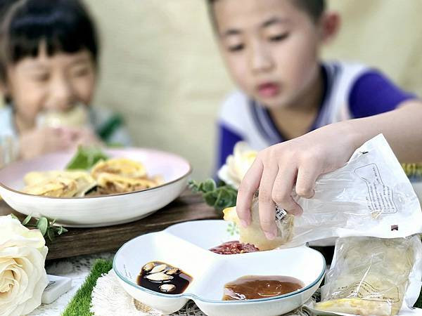 體驗｜快速早餐料理，懶人媽媽的優雅上菜術【双胞胎手工蛋餅捲ㄦ