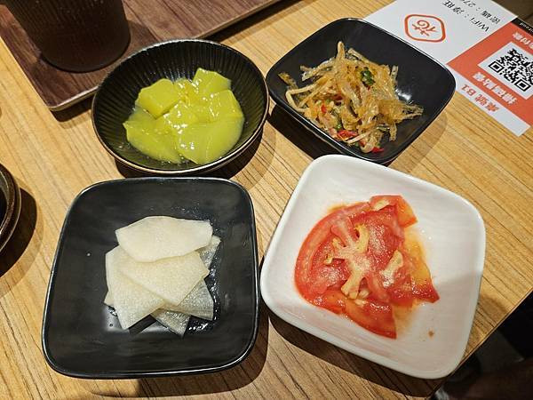 台北市府站美食推薦｜花丸家日式料理 ・日式定食・丼飯・咖哩飯