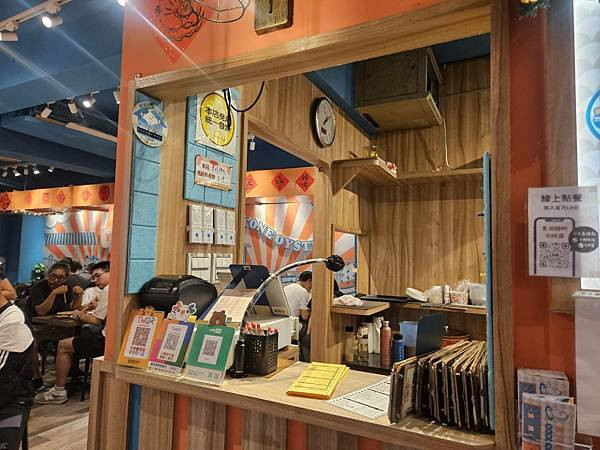 蚵仔控必看-延三夜市東時鮮蚵｜酥香蚵仔煎、鮮蚵蛋炒飯、鮑魚海