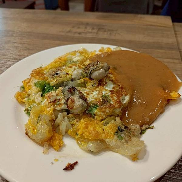 蚵仔控必看-延三夜市東時鮮蚵｜酥香蚵仔煎、鮮蚵蛋炒飯、鮑魚海