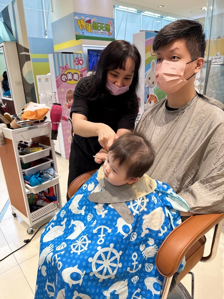 LINE_ALBUM_兒童剪髮SOGO天母店--丹尼索kids hair_250915_27.jpg LINE_ALBUM_兒童剪髮SOGO天母店--丹尼索kids hair_250915_27.jpg