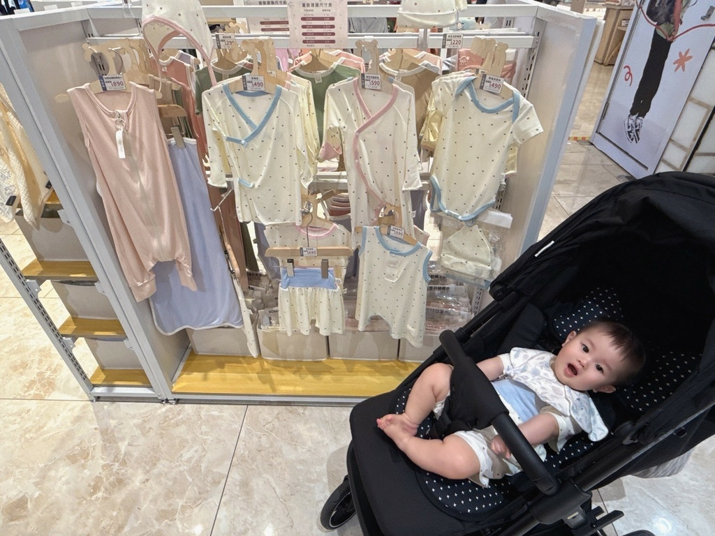 【台北天母兒童剪髮推薦】SOGO天母店 丹尼索Kids Ha 【台北天母兒童剪髮推薦】SOGO天母店 丹尼索Kids Ha