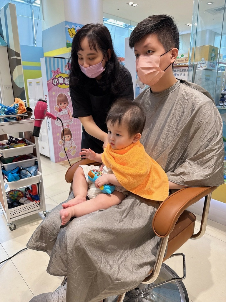 LINE_ALBUM_兒童剪髮SOGO天母店--丹尼索kids hair_250915_9.jpg LINE_ALBUM_兒童剪髮SOGO天母店--丹尼索kids hair_250915_9.jpg