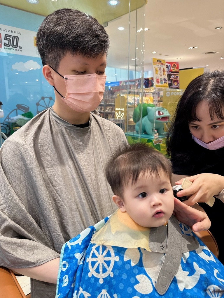 LINE_ALBUM_兒童剪髮SOGO天母店--丹尼索kids hair_250915_34.jpg LINE_ALBUM_兒童剪髮SOGO天母店--丹尼索kids hair_250915_34.jpg