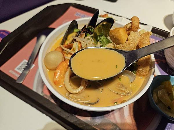 捷運中山站必吃泰式料理｜這味泰泰 Mrs. Thai Tha