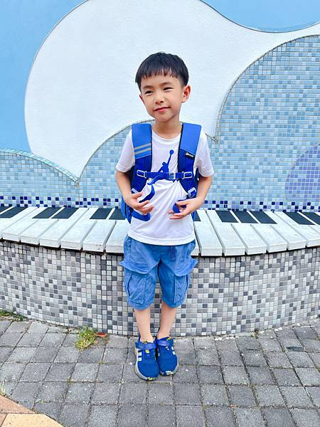 小學生書包推薦｜KAGS DUSTIN mini 人體工學超