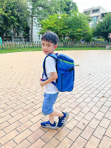 小學生書包推薦｜KAGS DUSTIN mini 人體工學超