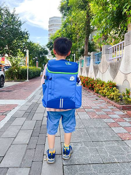 小學生書包推薦｜KAGS DUSTIN mini 人體工學超