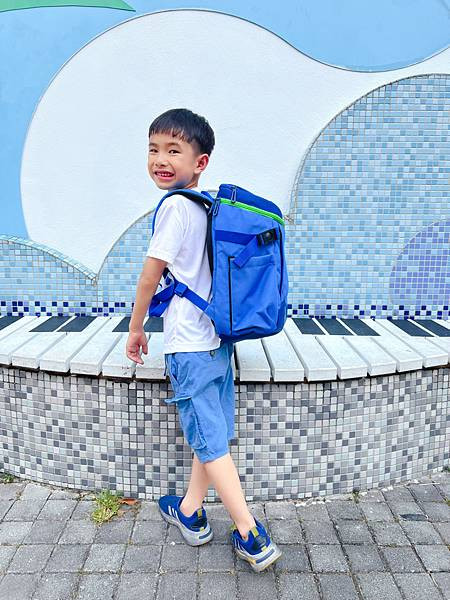 小學生書包推薦｜KAGS DUSTIN mini 人體工學超