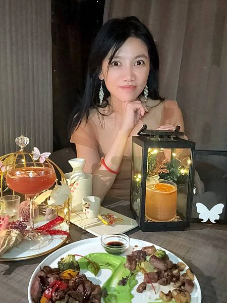 【大安區美食推薦】Cheers&Co.咖啡餐酒館，藏身忠孝復