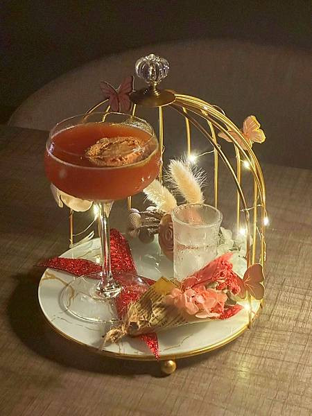 【大安區美食推薦】Cheers&Co.咖啡餐酒館，藏身忠孝復
