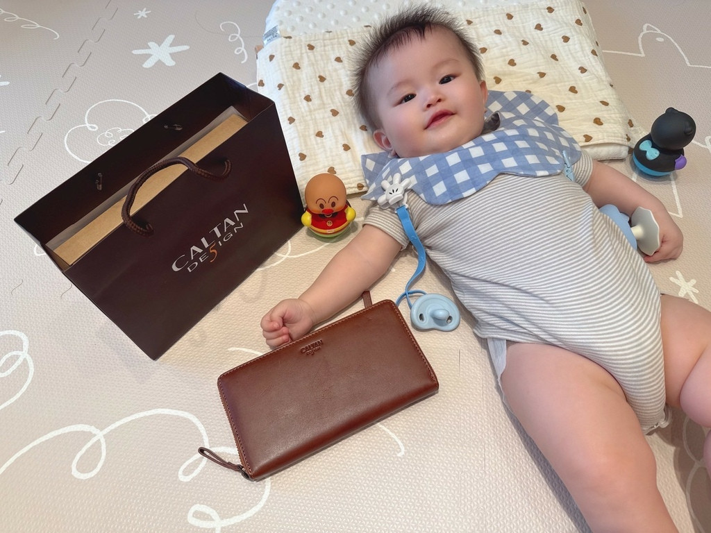 LINE_ALBUM_Caltan design 純牛皮皮件_250707_4.jpg