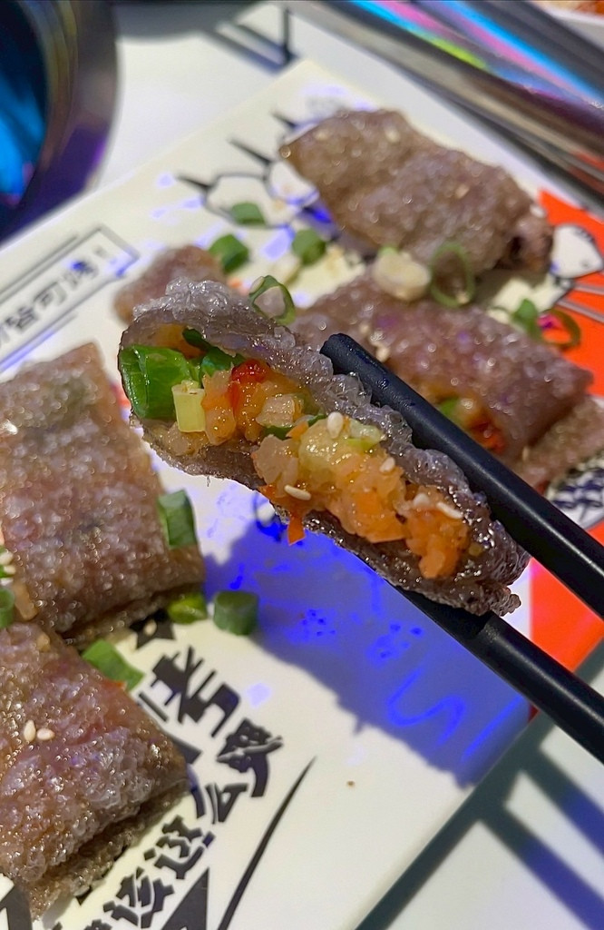 食記★辣吉點成都串串香｜台北市民大道一串只要十元?麻辣香特色