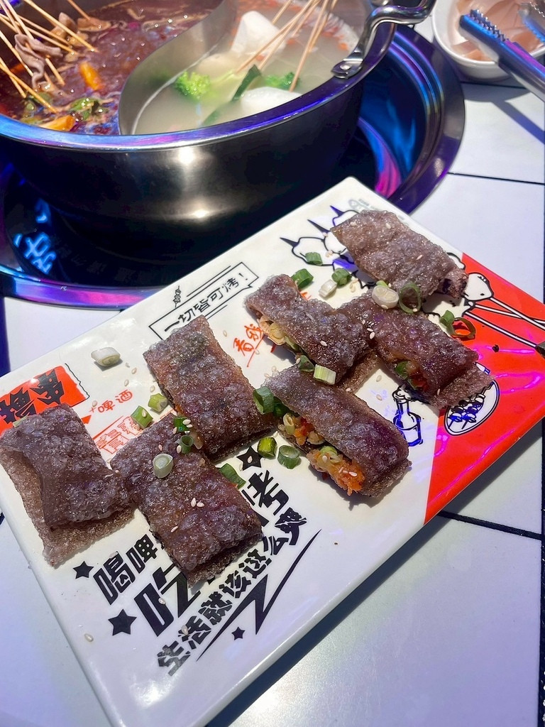 食記★辣吉點成都串串香｜台北市民大道一串只要十元?麻辣香特色