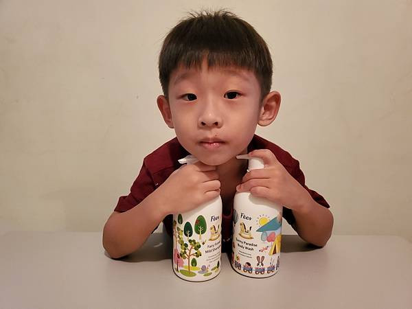 20251028 -【Fées BÉBÉ】嬰兒柔護洗髮沐浴精+嬰兒滋潤