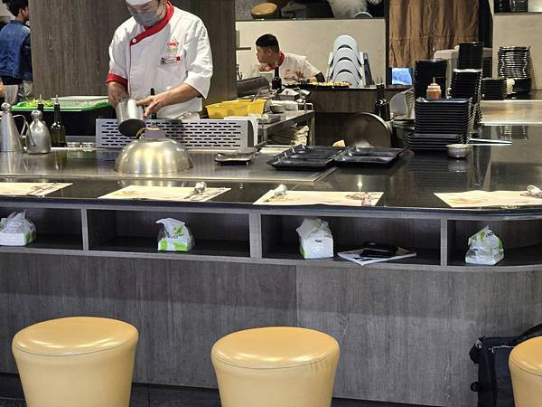 體驗｜餐廳級海、陸大餐在家就能享用【食心所遇】×食光宴鐵板料