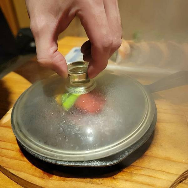 【東區居酒屋】：串燒、刺身、生食、調酒放題喝到飽，日式風情一次滿足！玖酒井食事町  (2).jpg