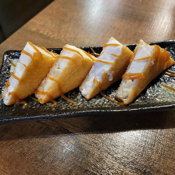 【板橋居酒屋】 黑板隱藏菜單精緻好吃 酒類選擇多 聚會小酌推薦 - 心守居酒屋-日式炭火串燒 (29).jpg