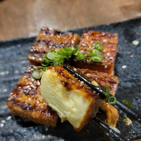 【板橋居酒屋】 黑板隱藏菜單精緻好吃 酒類選擇多 聚會小酌推薦 - 心守居酒屋-日式炭火串燒 (34).jpg