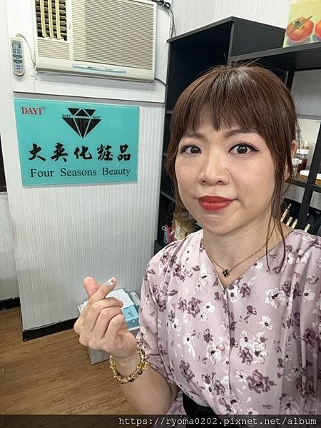 肌膚乾燥、暗沉、不穩定？告別爛臉，我的大奕五寶「面膜、活化露、膠原蛋白血清、高濃縮洗髮精、玻璃美甲器」護膚清單大公開！