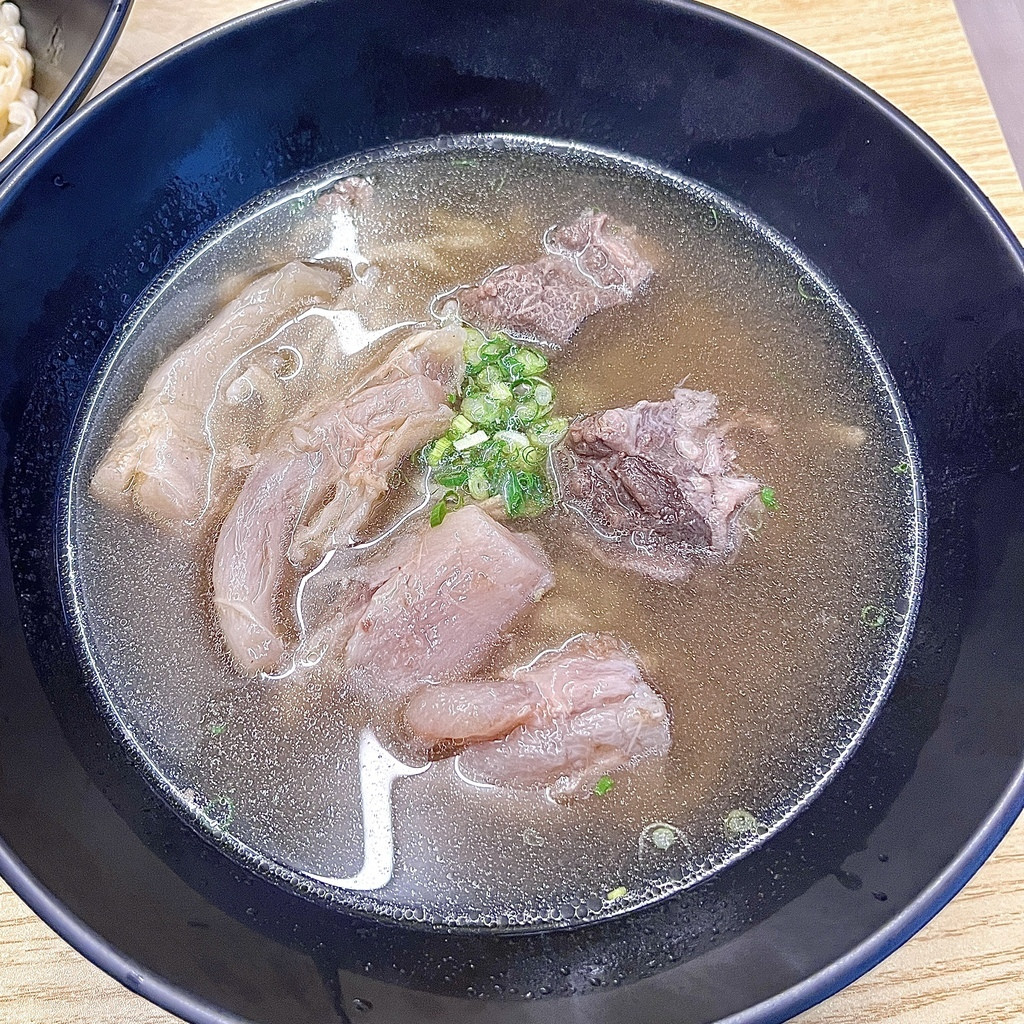 牛殿下大安店15.JPG