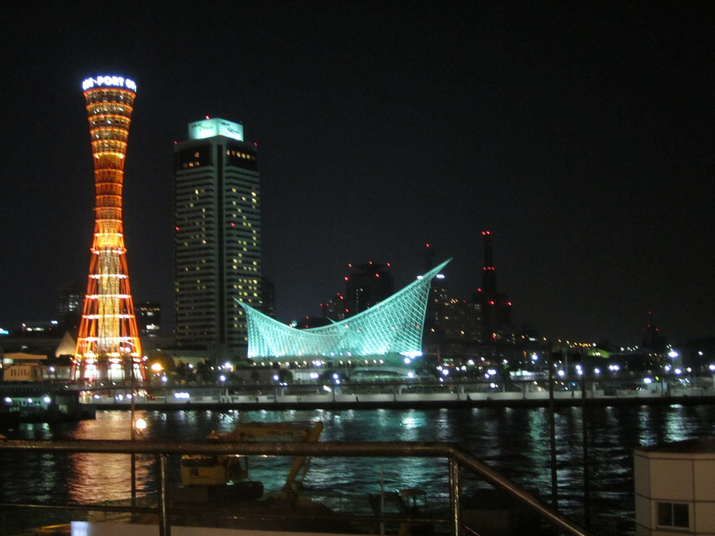 [分享]神戶旅遊|從神戶塔眺望港灣浪漫，到南京町品味百年中華