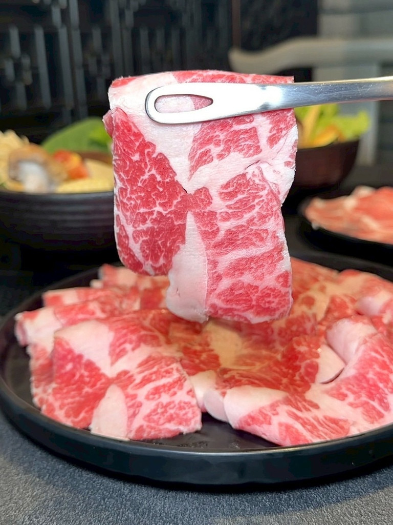 食記★藝爐晏精品鍋物｜台北中山新開幕藝術氛圍美術館火鍋x龍蝦