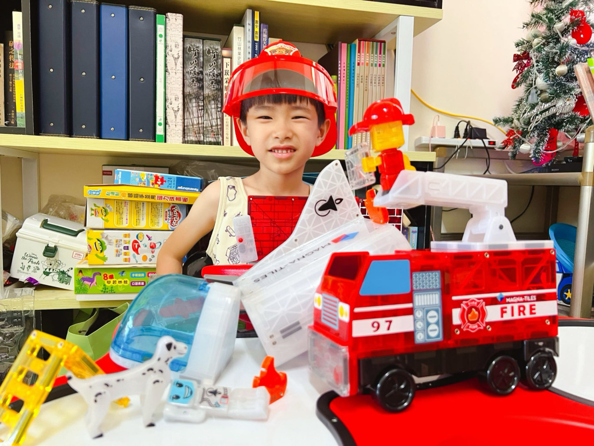 【親子STEAM玩具推薦】Magna-Tiles®Combo