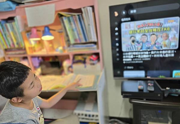 體驗｜3C世代育兒必備好物【momochan 沫沫將】蓋比的