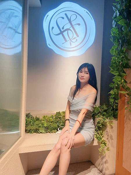 「台北美食」信義區最有氣氛的微醺餐酒館！枝枒New Leaf用調酒和美食療癒你的夜「信義區餐酒館」療癒系深夜酒吧推薦