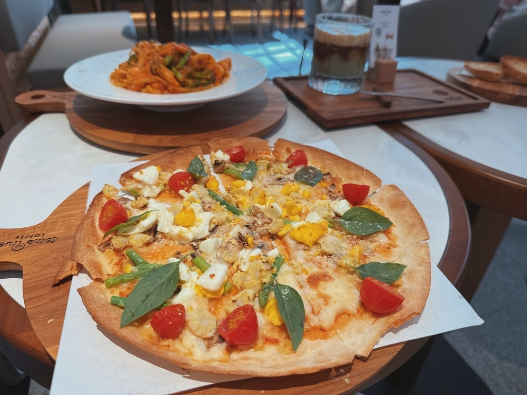 LINE_ALBUM_成真咖啡 台北中山藏藝所店  (喜憨兒基金會)_250819_9.jpg