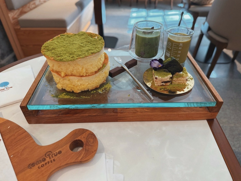 LINE_ALBUM_成真咖啡 台北中山藏藝所店  (喜憨兒基金會)_250819_16.jpg