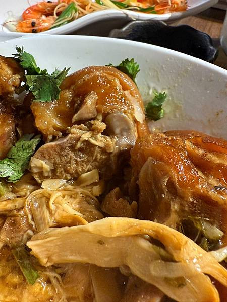 松山美食【台北食記】大烹小饌-福客粥：清粥小菜也能頂級享受！