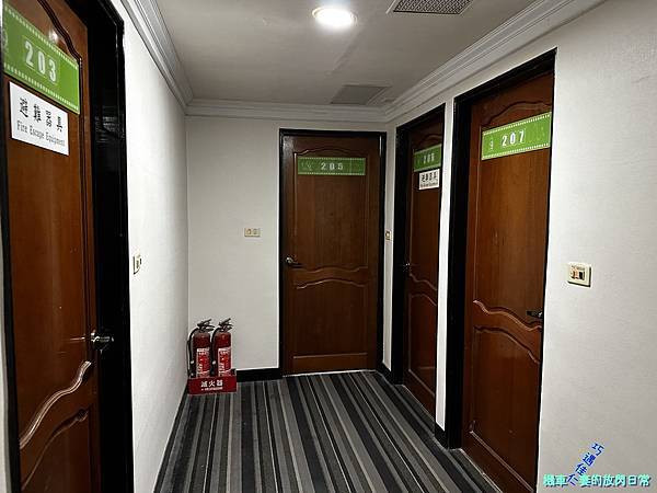 [南部住宿] 高雄鹽埕 河畔文旅 (非寵物旅館)